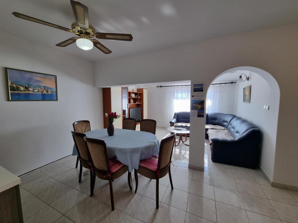 Apartment Grbac Barbat na Rabu Εξωτερικό φωτογραφία
