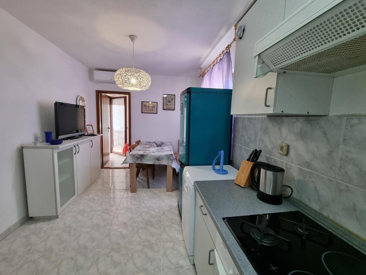 Apartment Grbac Barbat na Rabu Εξωτερικό φωτογραφία