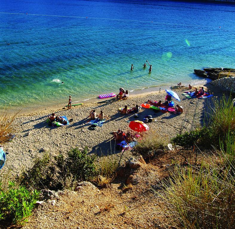 Apartment Grbac Barbat na Rabu Εξωτερικό φωτογραφία